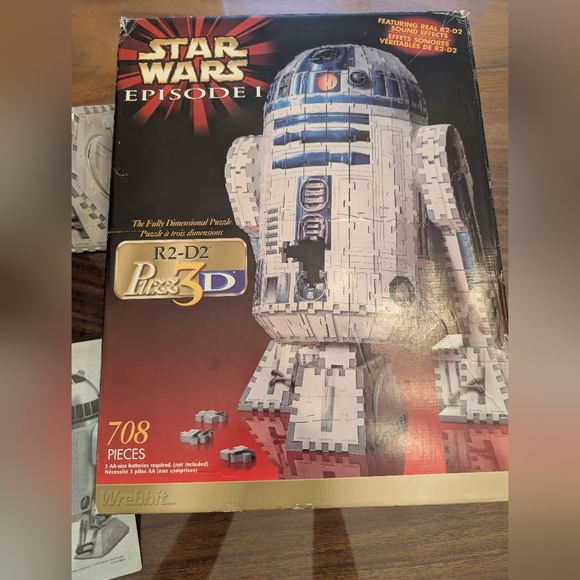 Star Wars R2-D2 Puzzle Model - Picture 2 of 6